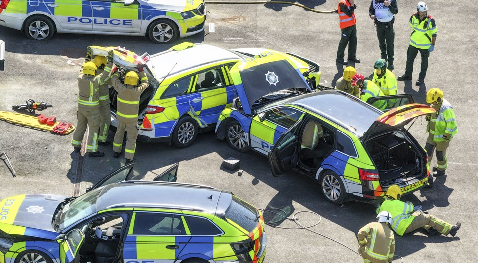 Agencies Simulate A Complex Multi-Vehicle Collision 