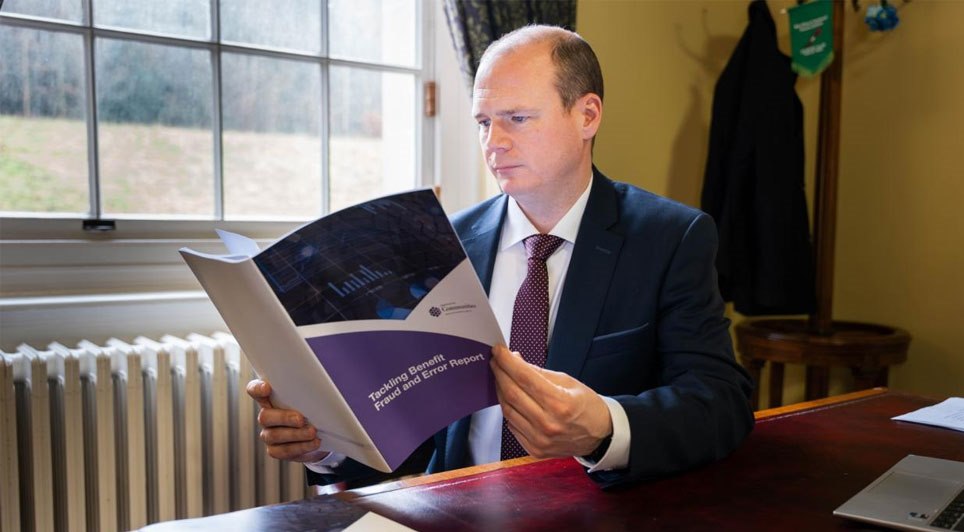 Annual Accounts Show Estimated Benefit Fraud Fell By £60m 